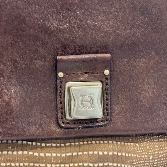 Olivia Harris Brown Leather Shoulder Bag - Picture 5 of 13